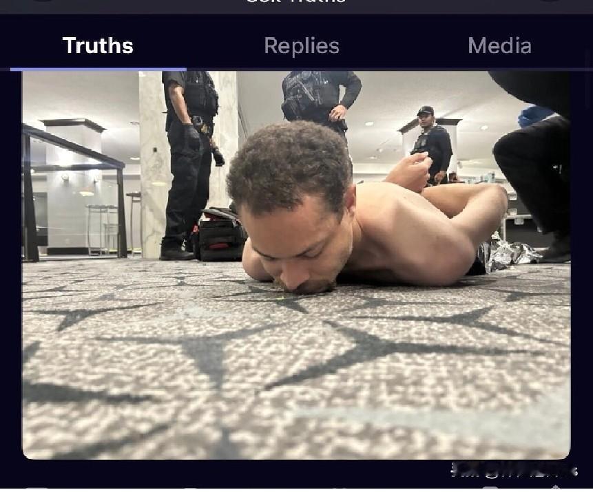 白宫记者晚宴枪击案的嫌疑人已被确认为31岁的加利福尼亚州托兰斯市居民科尔·托马斯