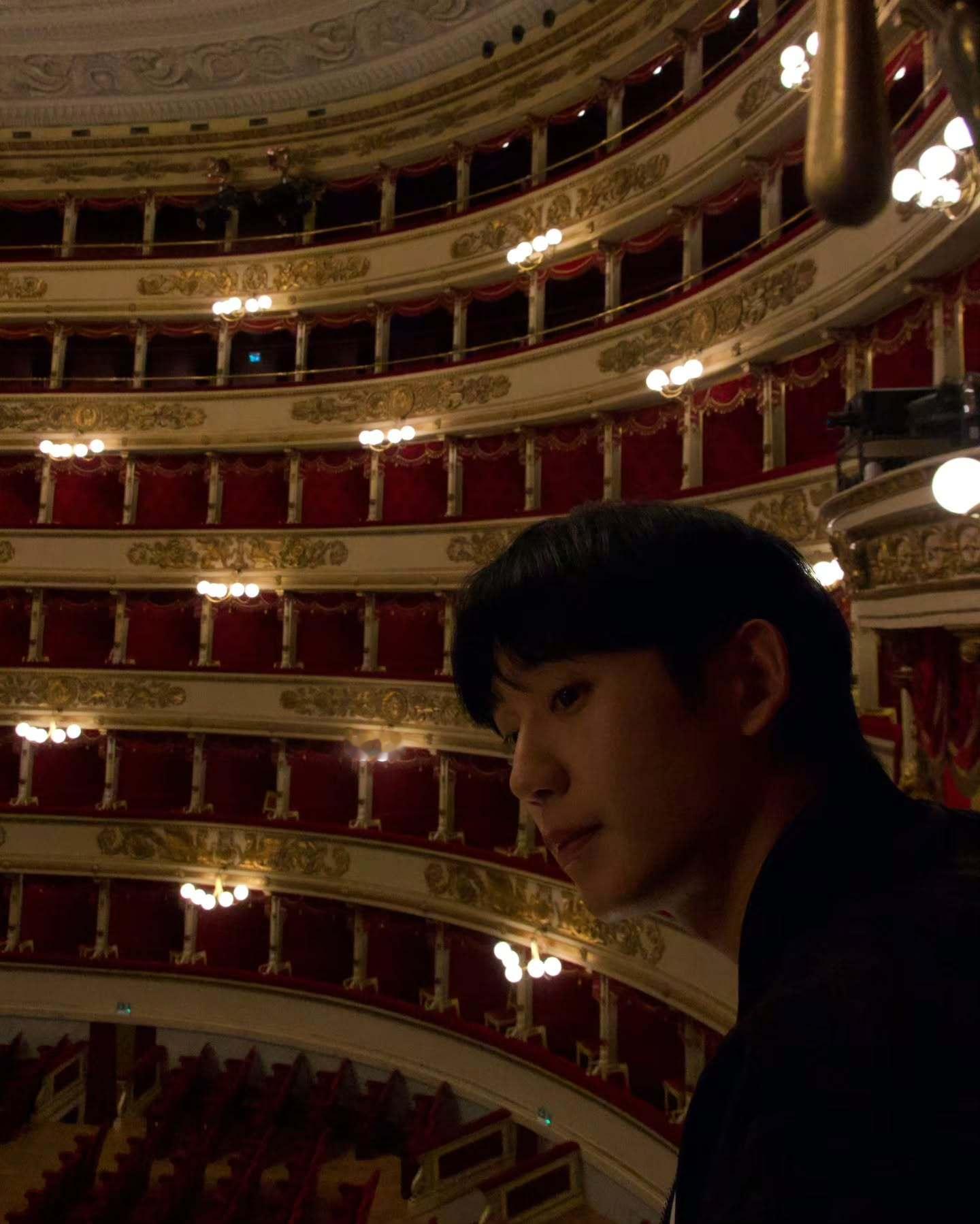 丁海寅 丁海寅｜holyhaein IG更新✨去参加米兰时装周D&G秀了！丁海寅