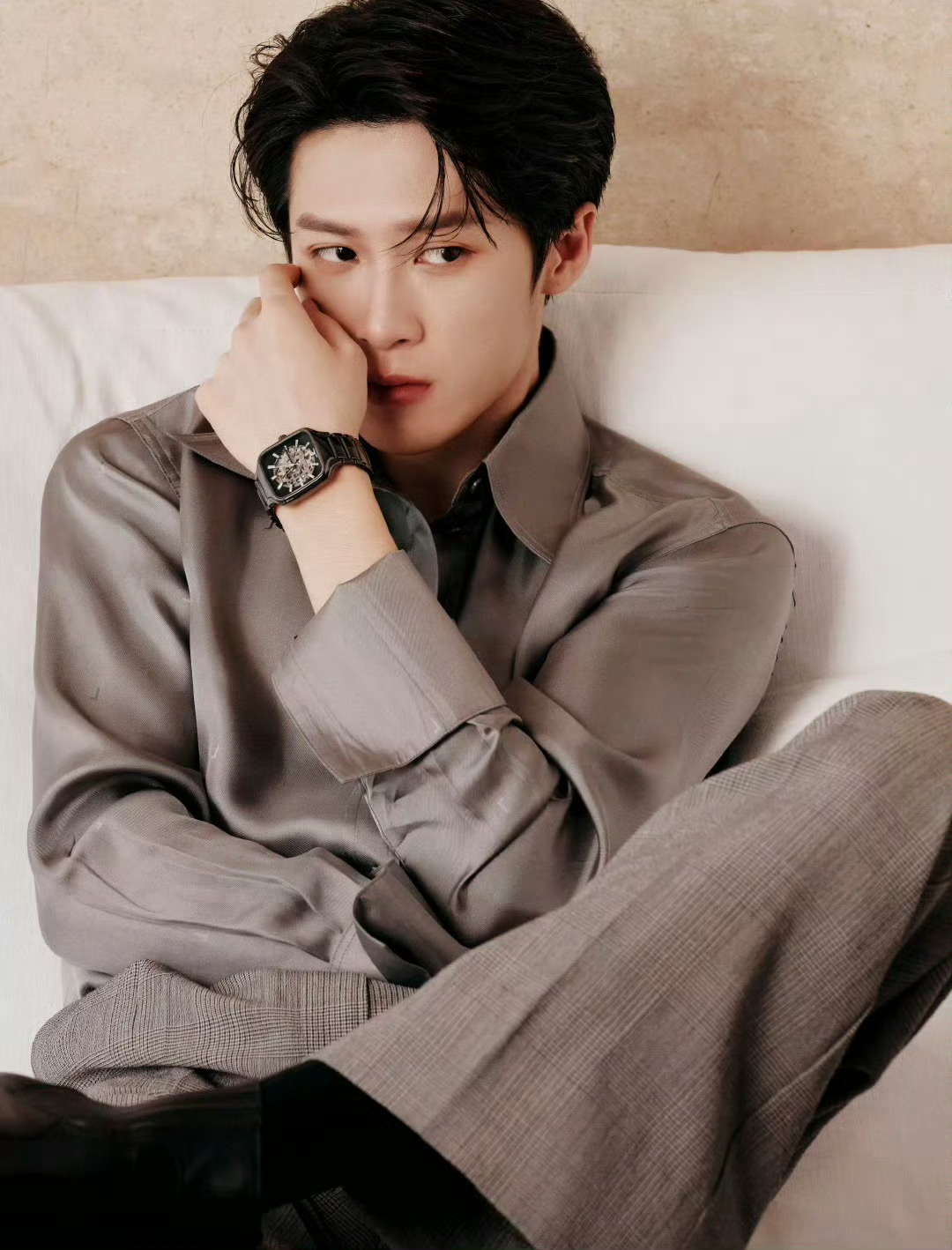 檀健次电影空枪杀青檀健次空枪杀青了檀健次空枪杀青了，期待，