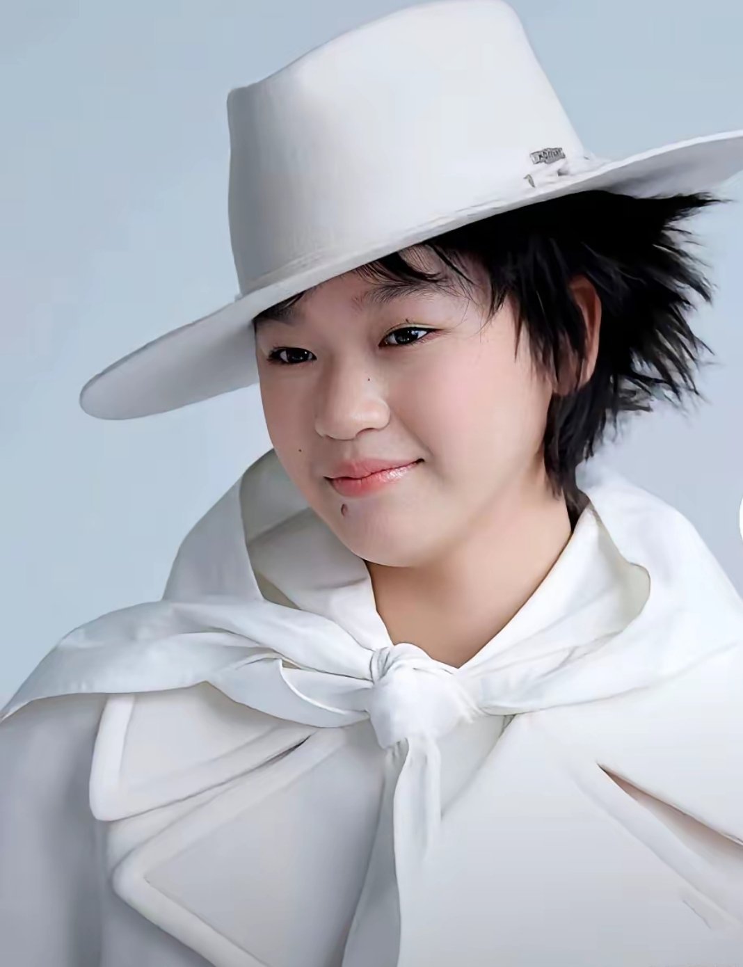 全红婵尽管是昙花一现，但毕竟光芒万丈过。 