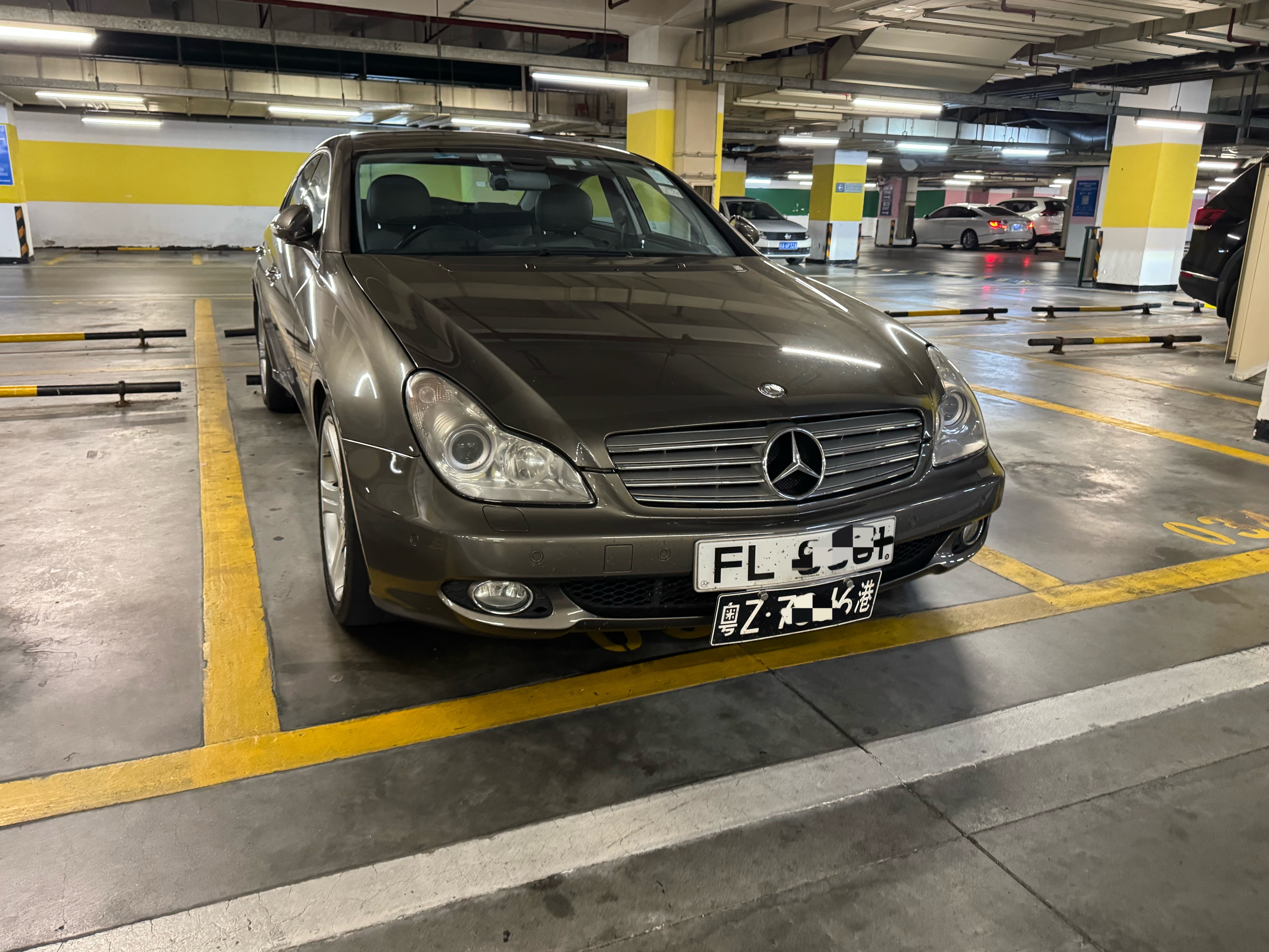 初代奔驰CLS（C219），Vision CLS概念车的量产版，V6 M272 