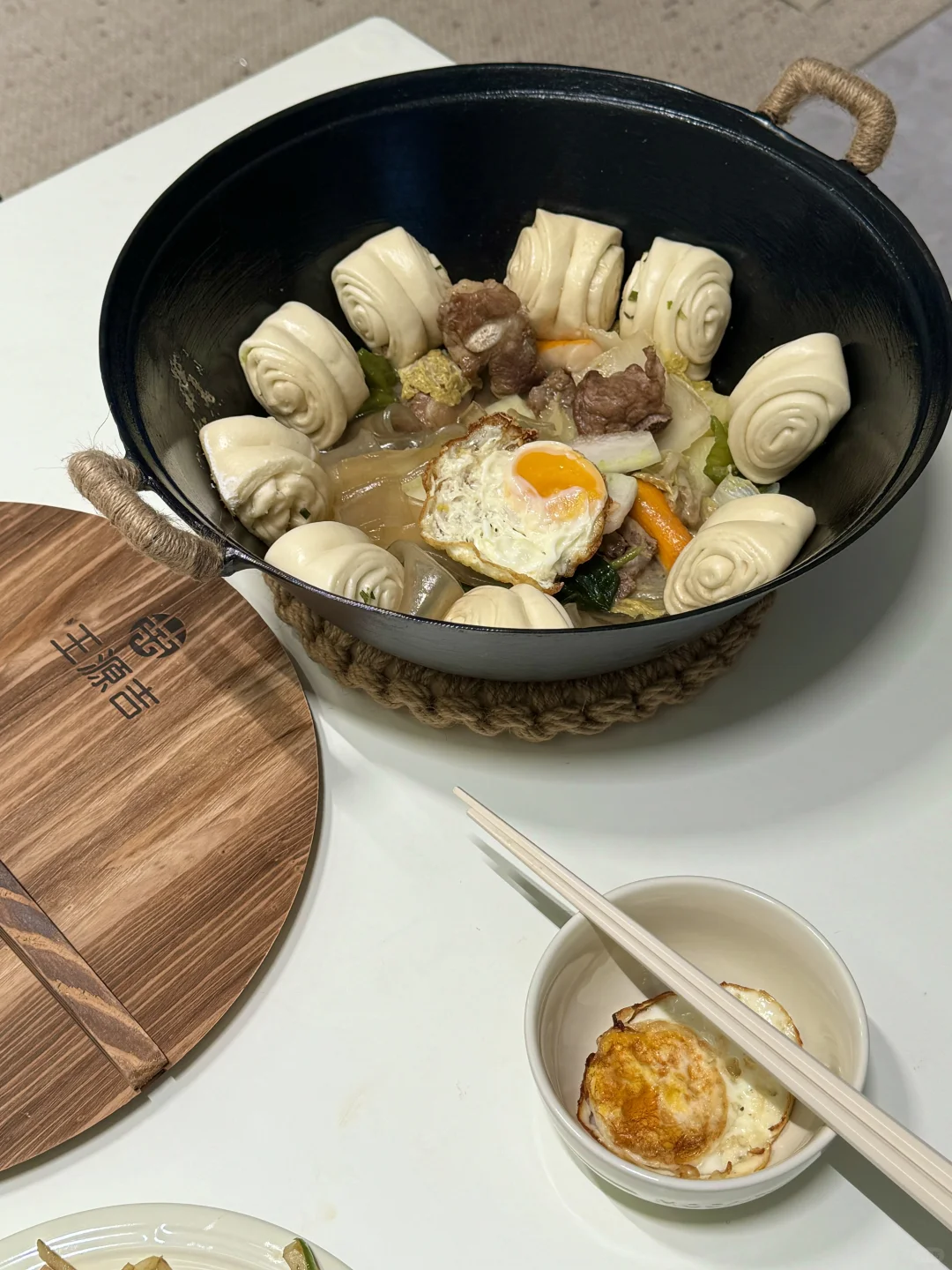 有了这口铁锅 再也不做厨房小白！