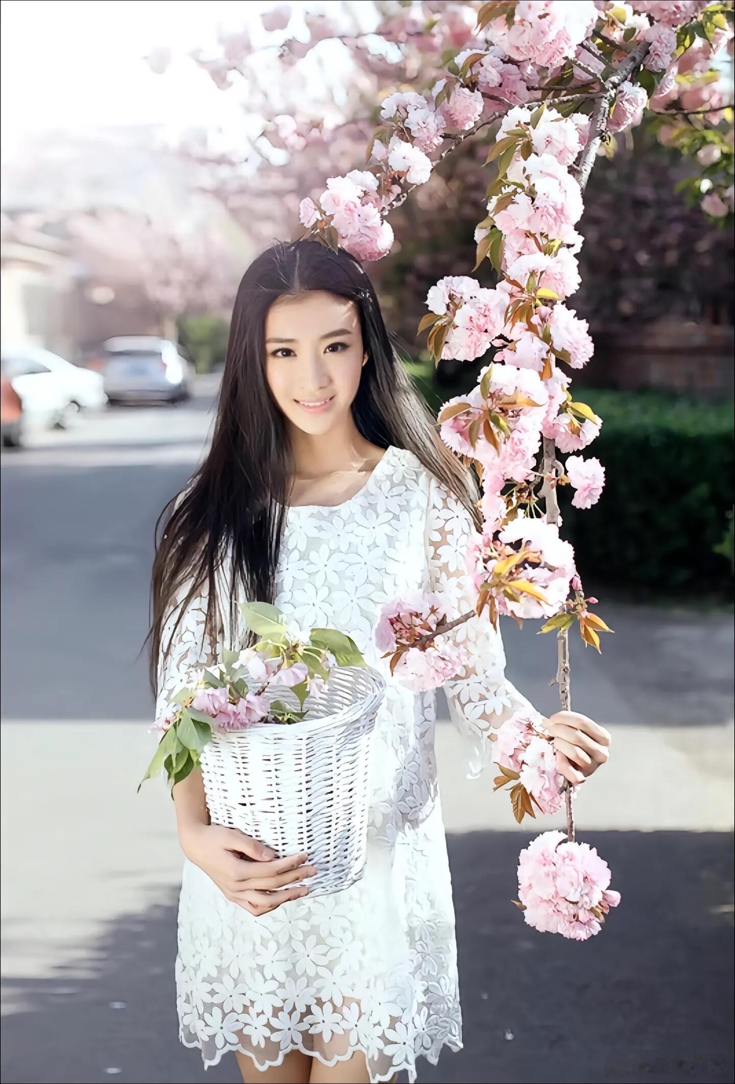 王楚然初中就长这样了果然大美女都是出生即美貌完成时了 ​​​
