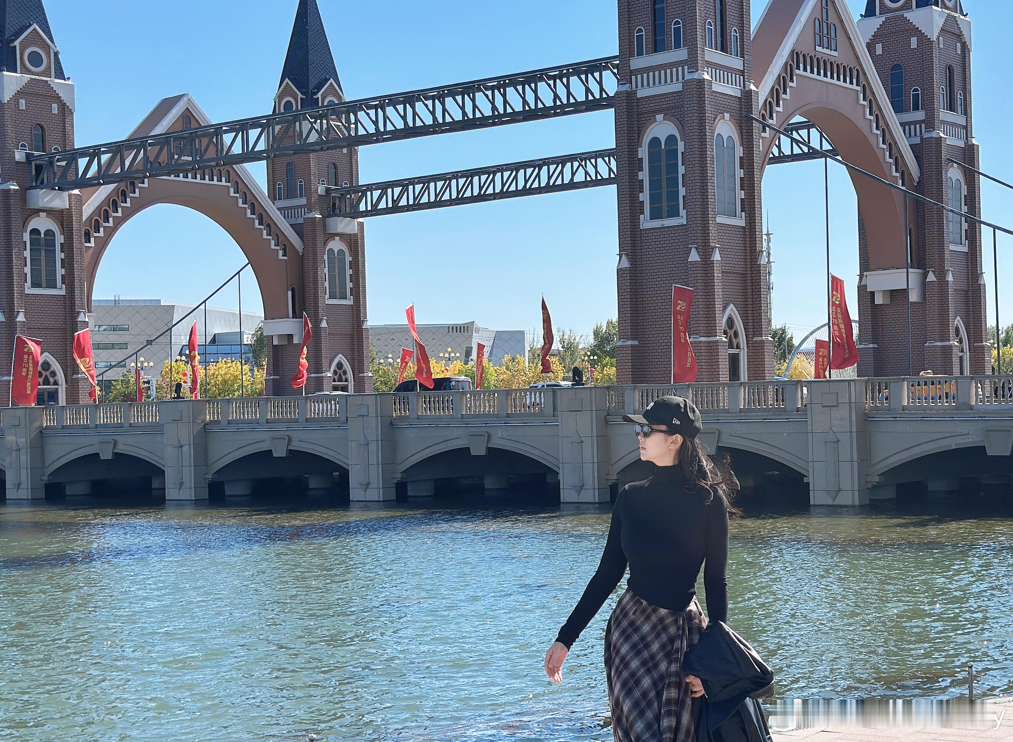 布尔津大桥旅游景点打卡 ​​​