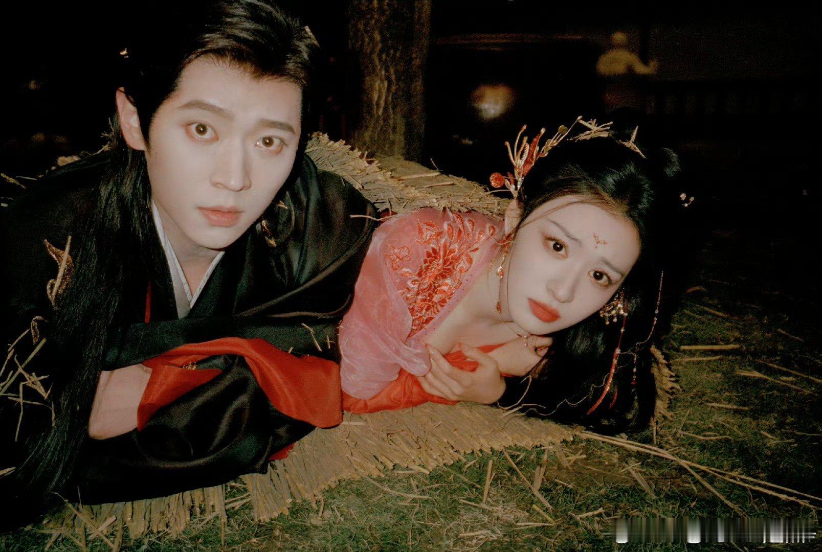 成何体统女主是男主晚来的乡音 她来了，带着他几乎遗忘的乡音，闯进他的命局。 