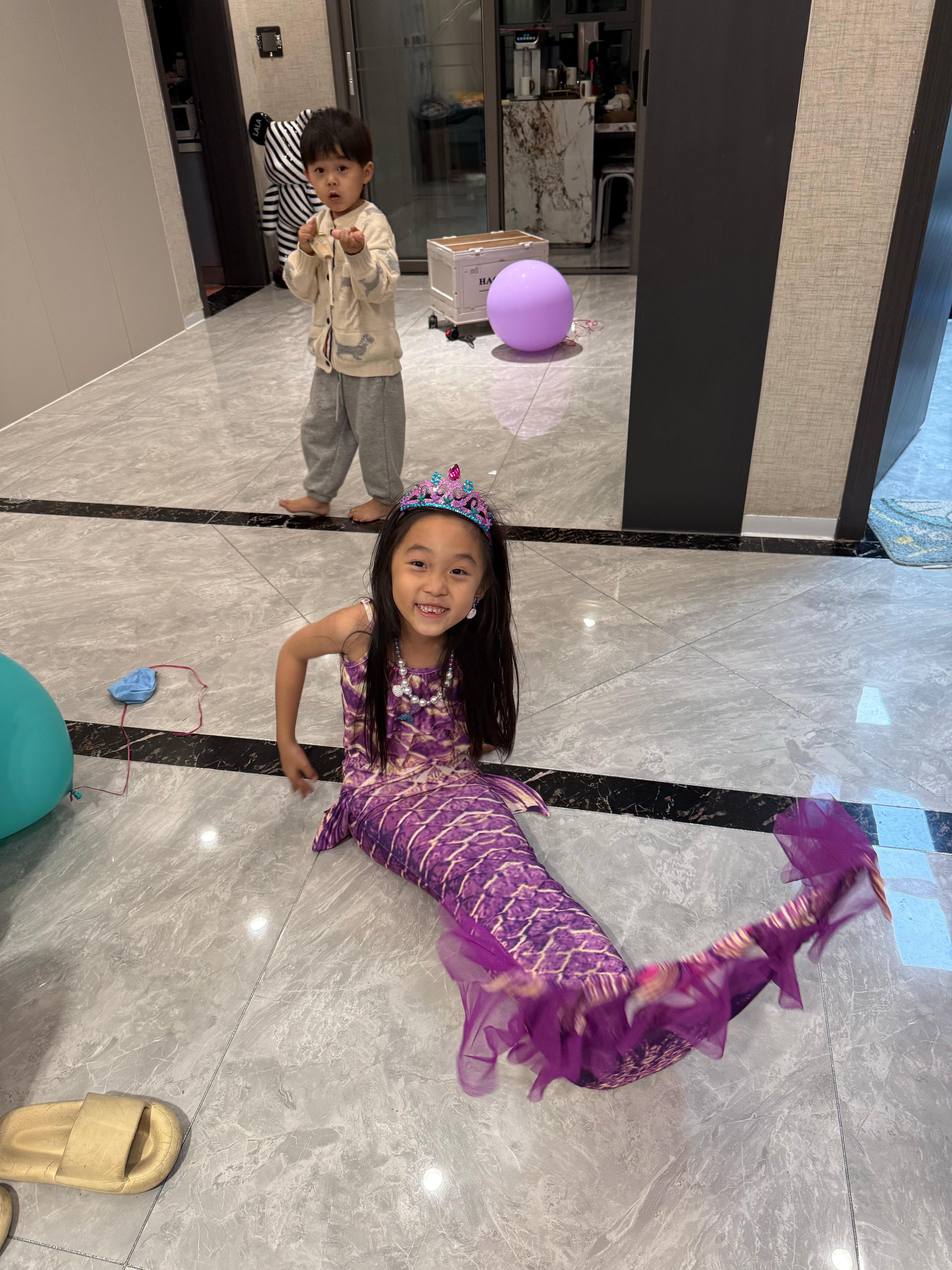 最近一些日常碎片～五一为了避开人流高峰哪里都没去周边逛逛或在家陪娃陪娃[春游家族