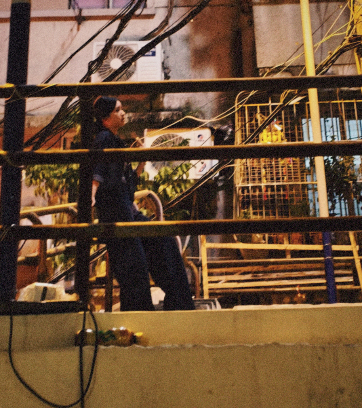 挽起头发配利落套装的周渔真的好有张力 p2好像知名艺人173大美女幼年体（博主自