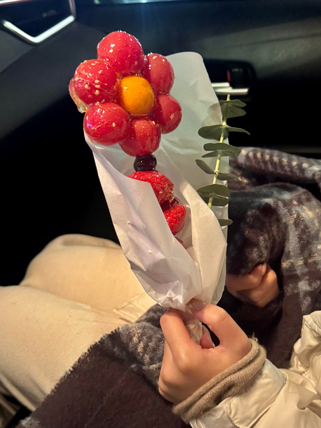 送你一朵糖葫芦小红花～好看！可以延伸出好多款 