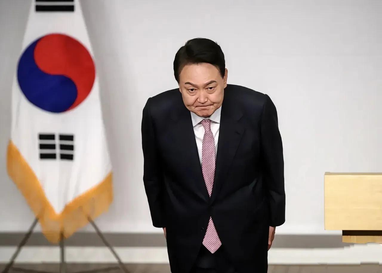 难以置信，韩国总统尹锡悦的支持率竟然跌破了19%，而朝鲜也毫不客气的嘲讽尹锡悦正