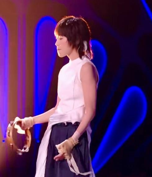 “窦氏父女与铃鼓”……确实精彩。 