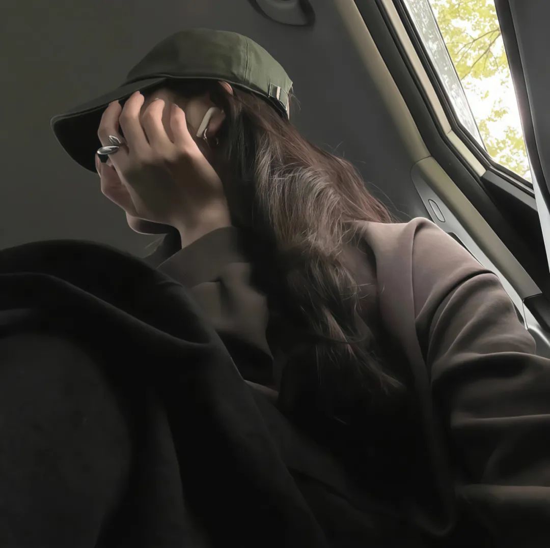 不能对一个人一直太好 不然他会忘记自己也是需要付出的 ​​​