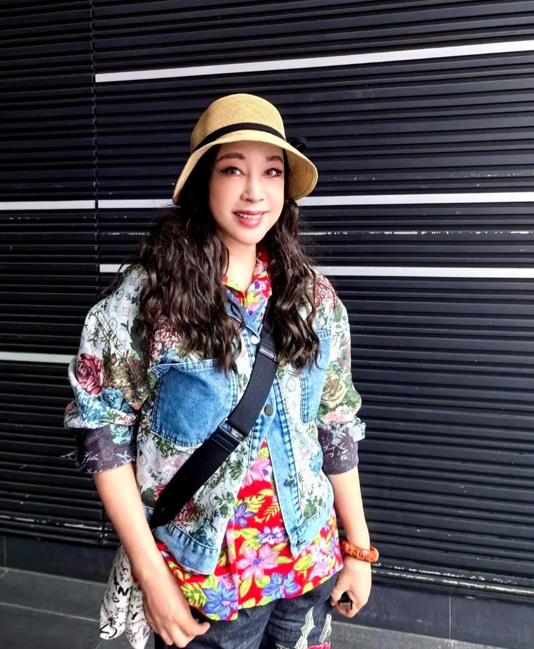 看到有人说刘晓庆可能很难再结婚了，给的理由挺有意思。

不是说她75岁年纪大，也