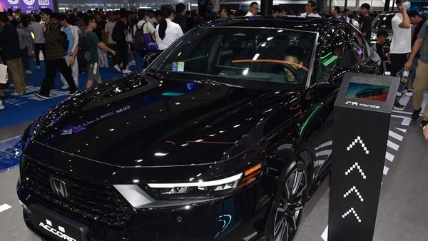 首发车型亮点‌：
‌仰望U9 Xtreme‌：极速496.22km/h，纽北电车