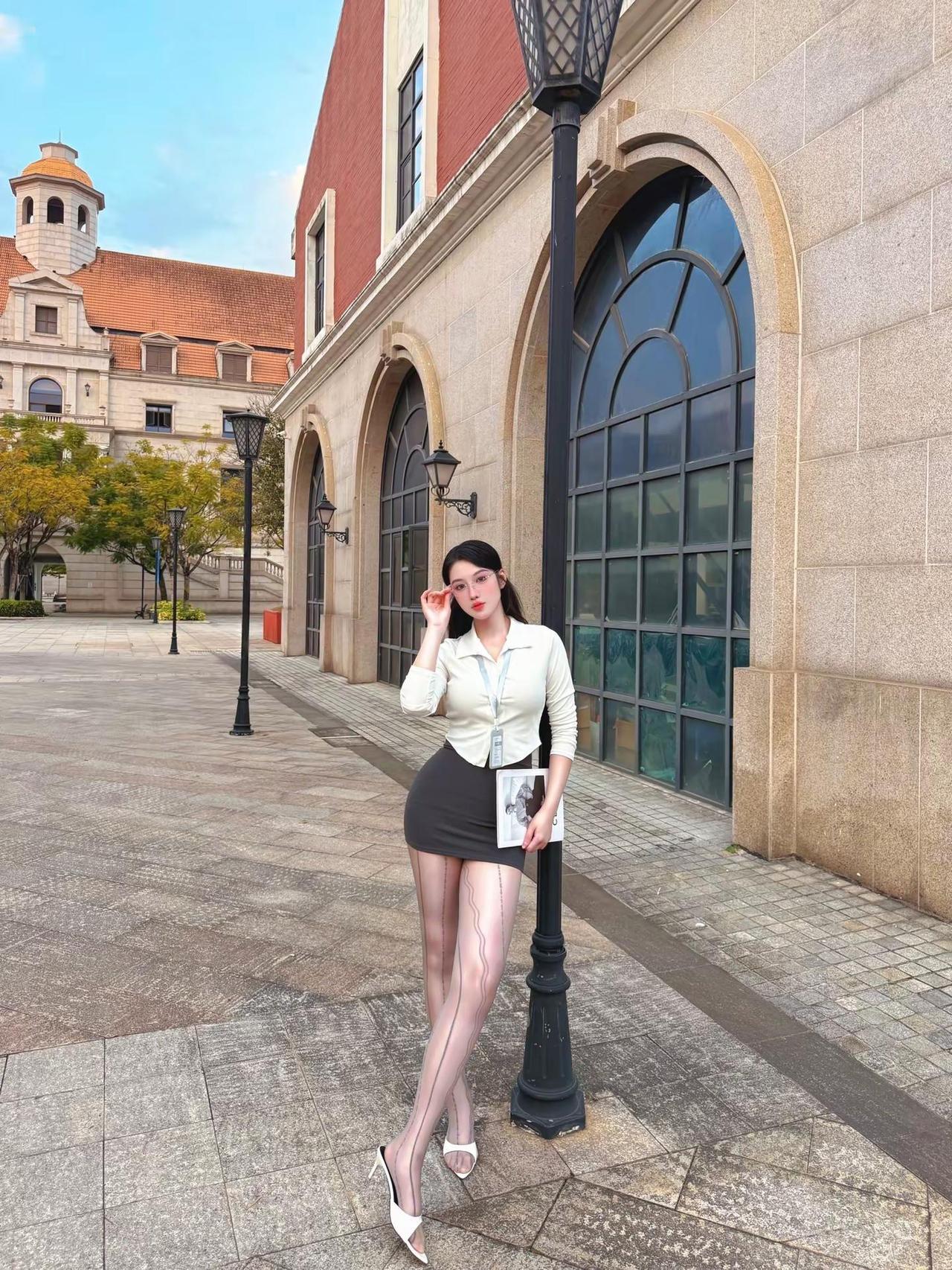 👓。氛围感 感觉至上 ootd穿搭 大长腿