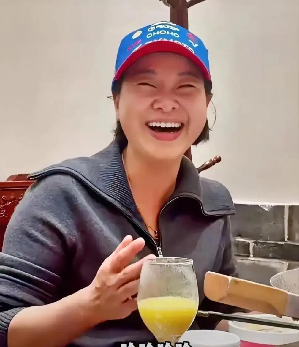 张雪拿下国际机车冠军！背后陪他从14岁拼到现在的老婆，太好哭了

这次国际机车赛