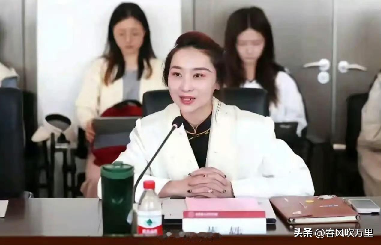 裴轶被解聘了！最近闹得沸沸扬扬的北理工裴轶事件，终于等来官方最终通报，处理结果干