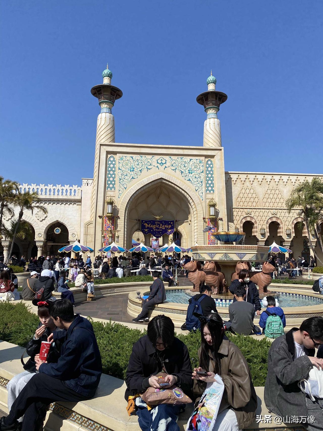 有谁知道这是哪儿呢？
估计知道的人不多，
但是一定有人知晓此地。
：拍摄于3月2