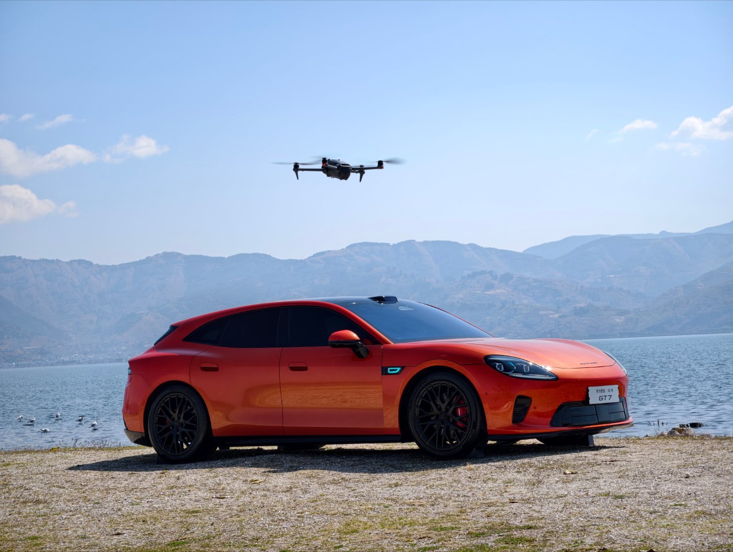 香港居民疯抢国产电动车 油价不断攀高国产电动车会卖的更好小鹏、极氪、比亚迪香港都