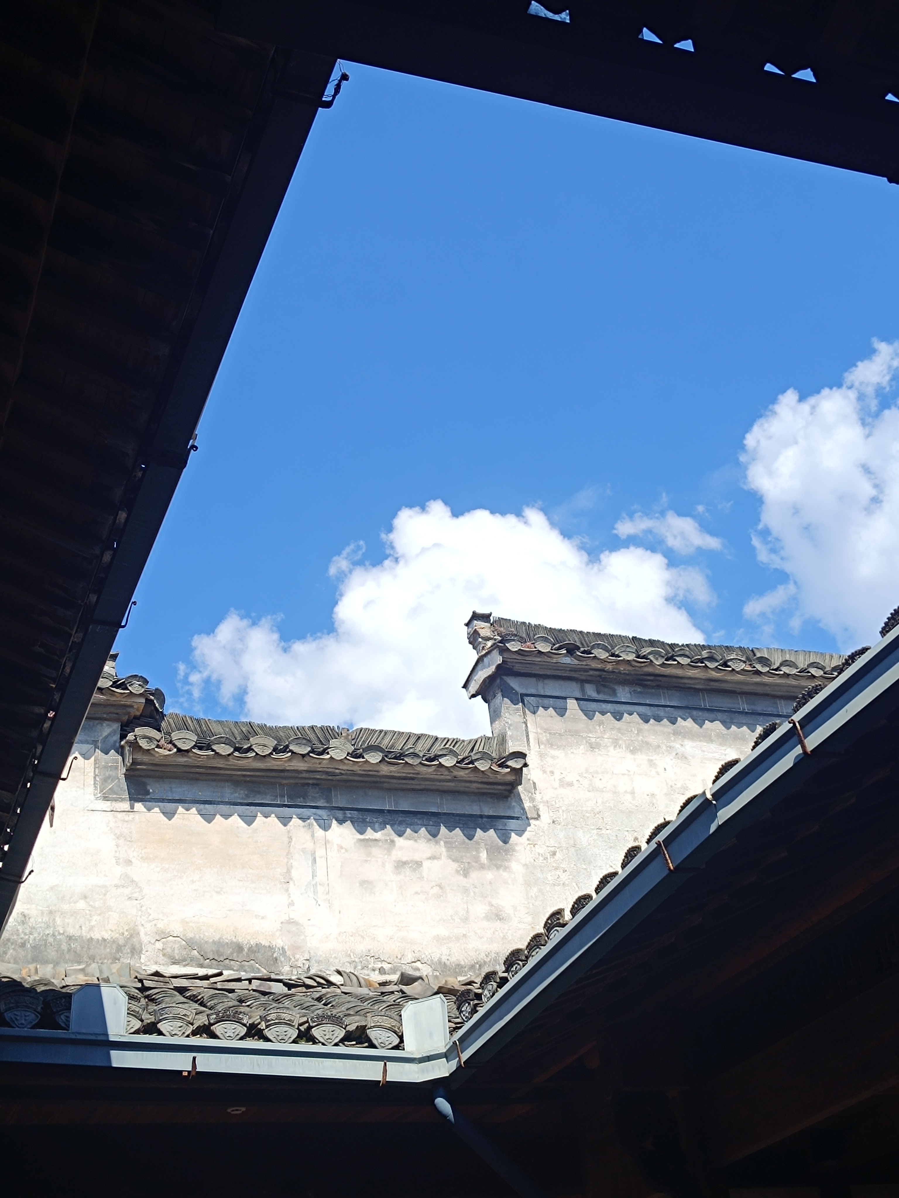 文化苦旅好难，既没文化又吃不了苦。热……路上听到我唯一听得懂的方言，懂的程度是听