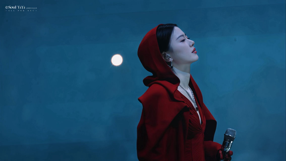 第一次看单依纯现场的反应 郑州场live好评不断，开嗓就是顶配质感，唱功稳如CD