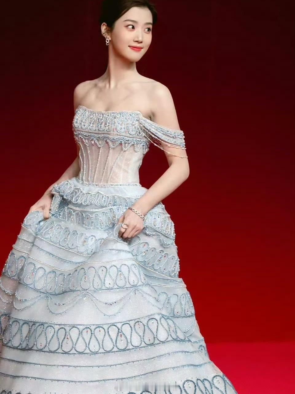 卢昱晓、程潇、王琳凯、刘轩丞同活动饭拍图🈶来看看状态如何