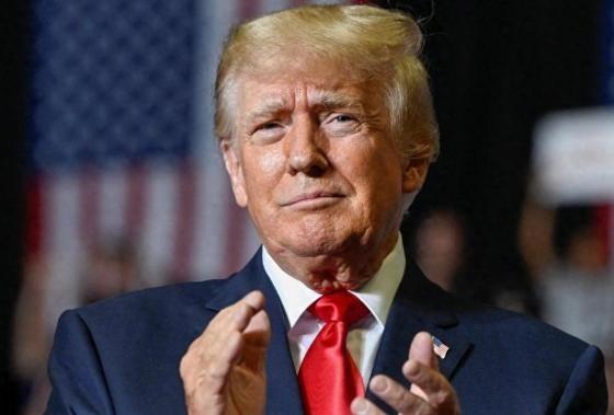 台湾长荣运送美国售台武器的船快到了，美国声称，谁要是对船只进行检查，就是敌对行为