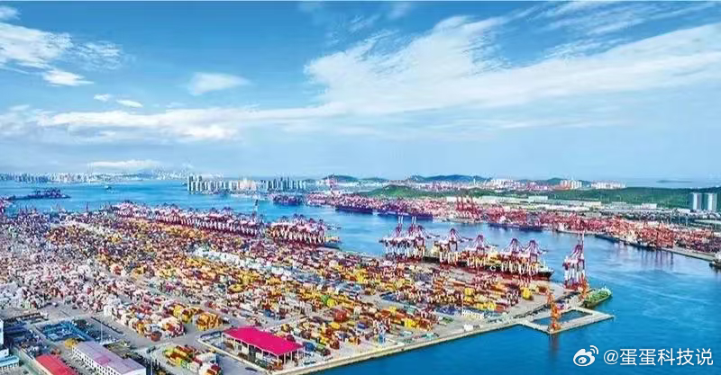 说到山东，就不得不提，在全国两会上。山东以去年GDP10.3万亿元，成为全国第三