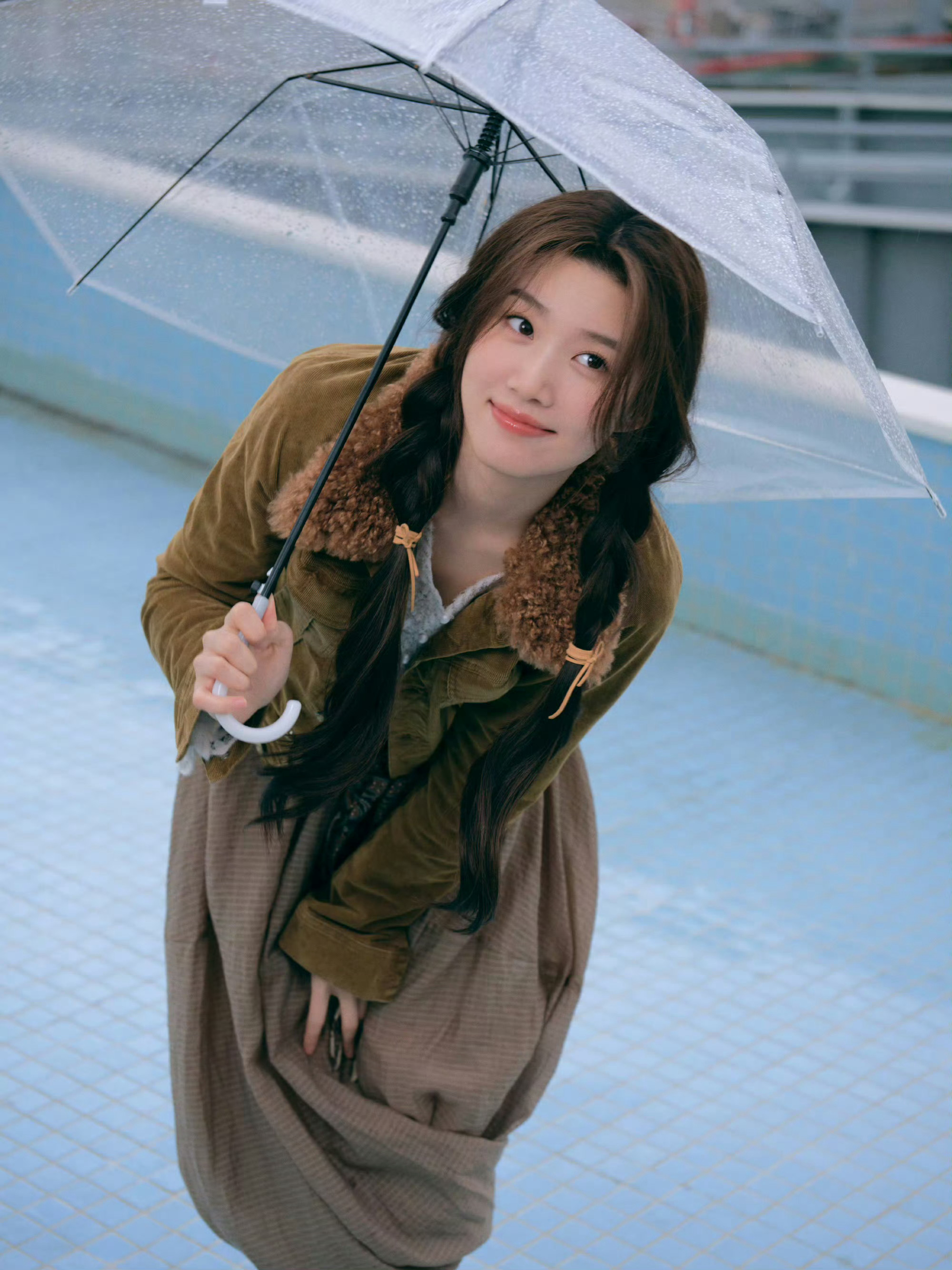 卢昱晓完全是台偶女主这组照片氧气感好足！好像从偶像剧里走出来的可爱女主看见噜噜晓