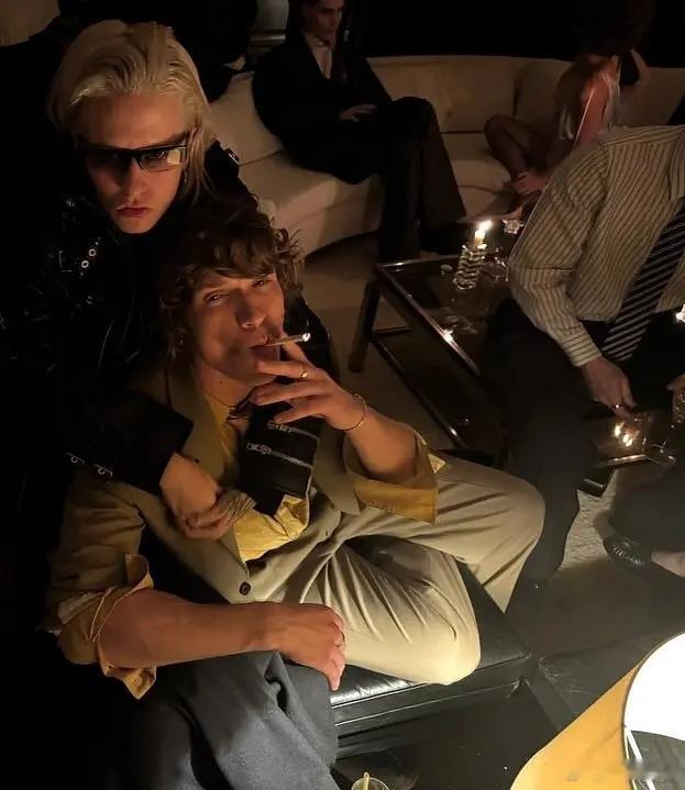 原来巅峰对决主攻副攻真的在热恋ing。。 