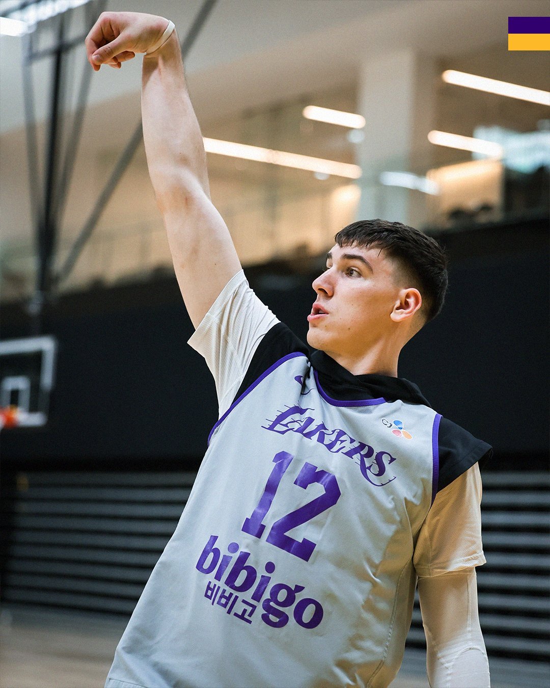 雷迪克更新拉拉维亚上场的伤情：“他有一次非常、非常轻微的、轻微的、轻微的踝关节扭