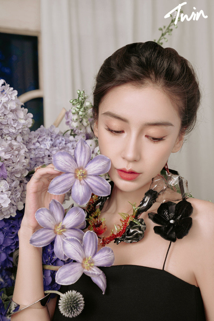 angelababy 💎ab牌时光机 时光机带我们回到2022年9月20日作为