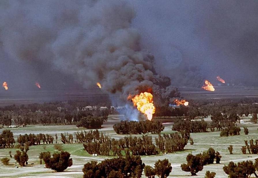 史无前例！发改委祭出成品油临时调控 护航民生与经济大盘！
       3月23