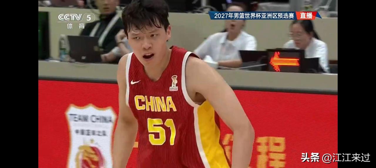 黎巴嫩半场压哨仅命中1记三分球，中国男篮半场46比42领先黎巴嫩！
郭士强两套阵