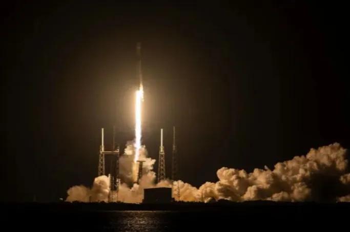 SpaceX已经成为美国太空军的工具，既发射国家侦察局（NRO）卫星，又发射GP