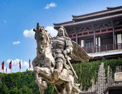 西楚霸王项羽百战无敌却为何痛失天下