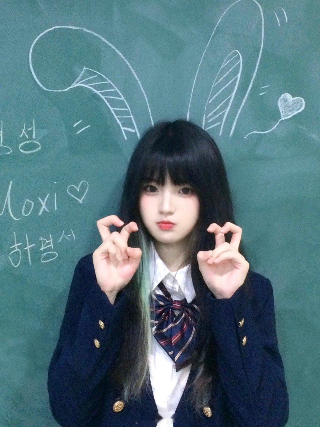 哦哈哟学妹🐰 ​​​