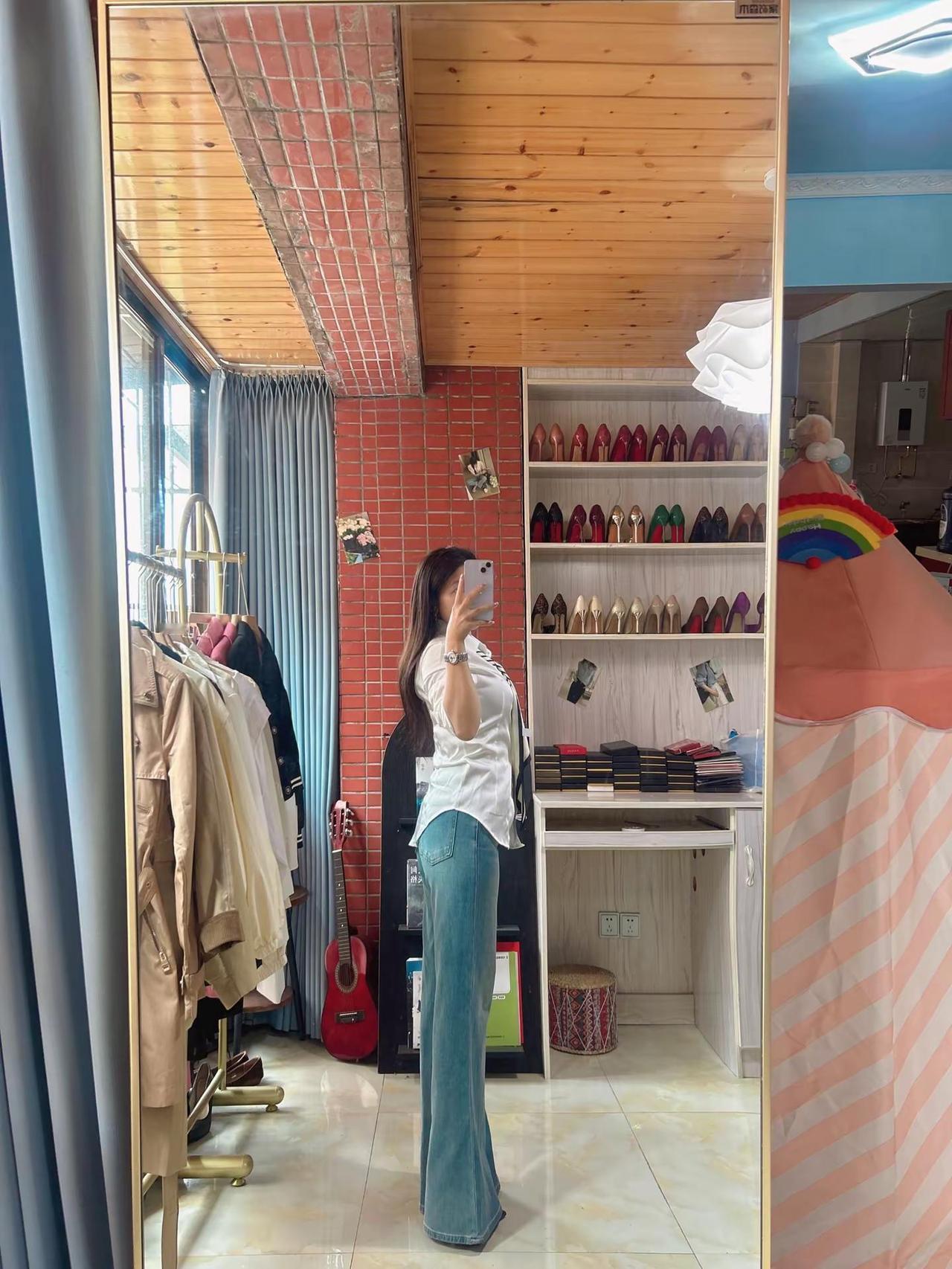 最近超爱裤里丝.选1⃣️还是2⃣️呢？今日穿搭自拍 不露脸系列