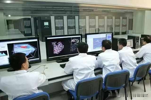曙光8000兑现应用价值，十万卡进入实绩期

站在产业研究角度，我会把西交大这次