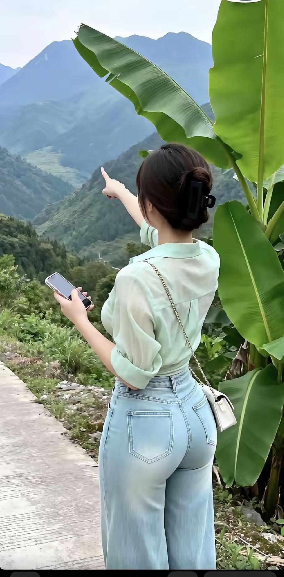 立秋了，那就和夏天好好告个别吧，所有遗憾止于此吧释怀了，该往前看，与原相机里的自