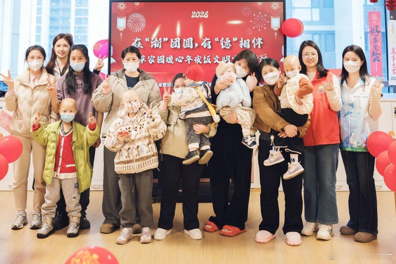 湖州让爱踢进加时赛【湖州让爱踢进加时赛】瑞瑞的进球时刻刷屏全网，但这并非结束，更