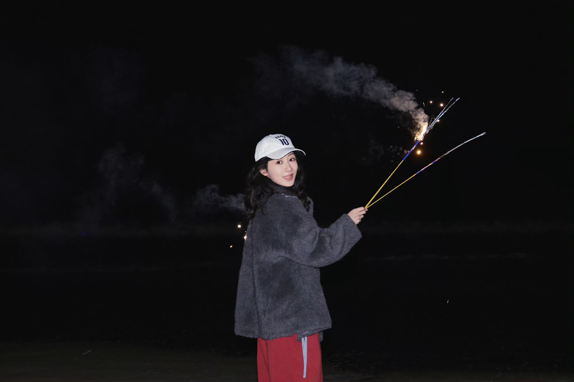 杨紫国色芳华一周年祝福时间过得好快啊《国色芳华》开播一周年啦，杨紫就是最好最棒的