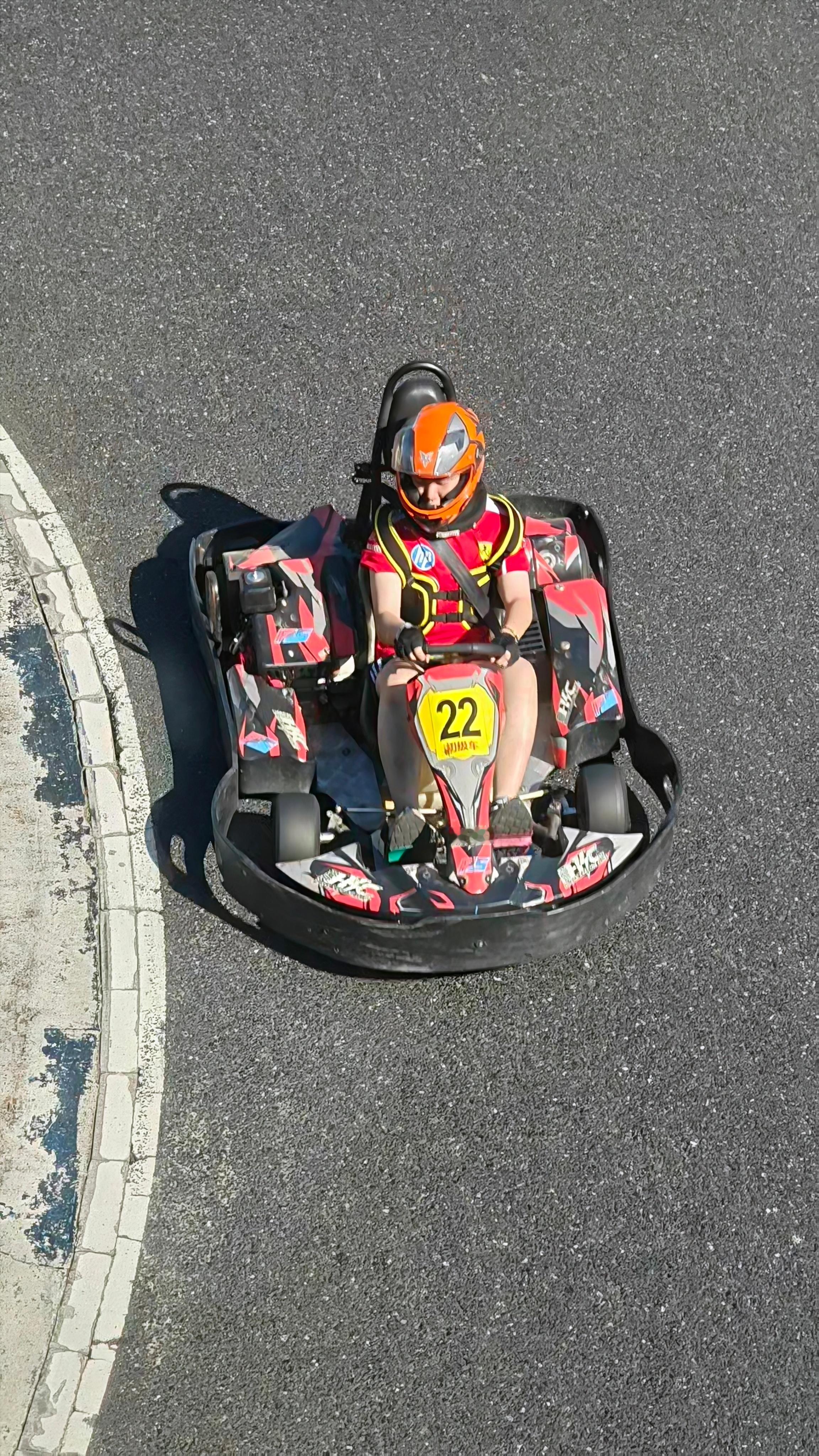 又被好兄弟叫来开卡丁车了🏎️  ​​​