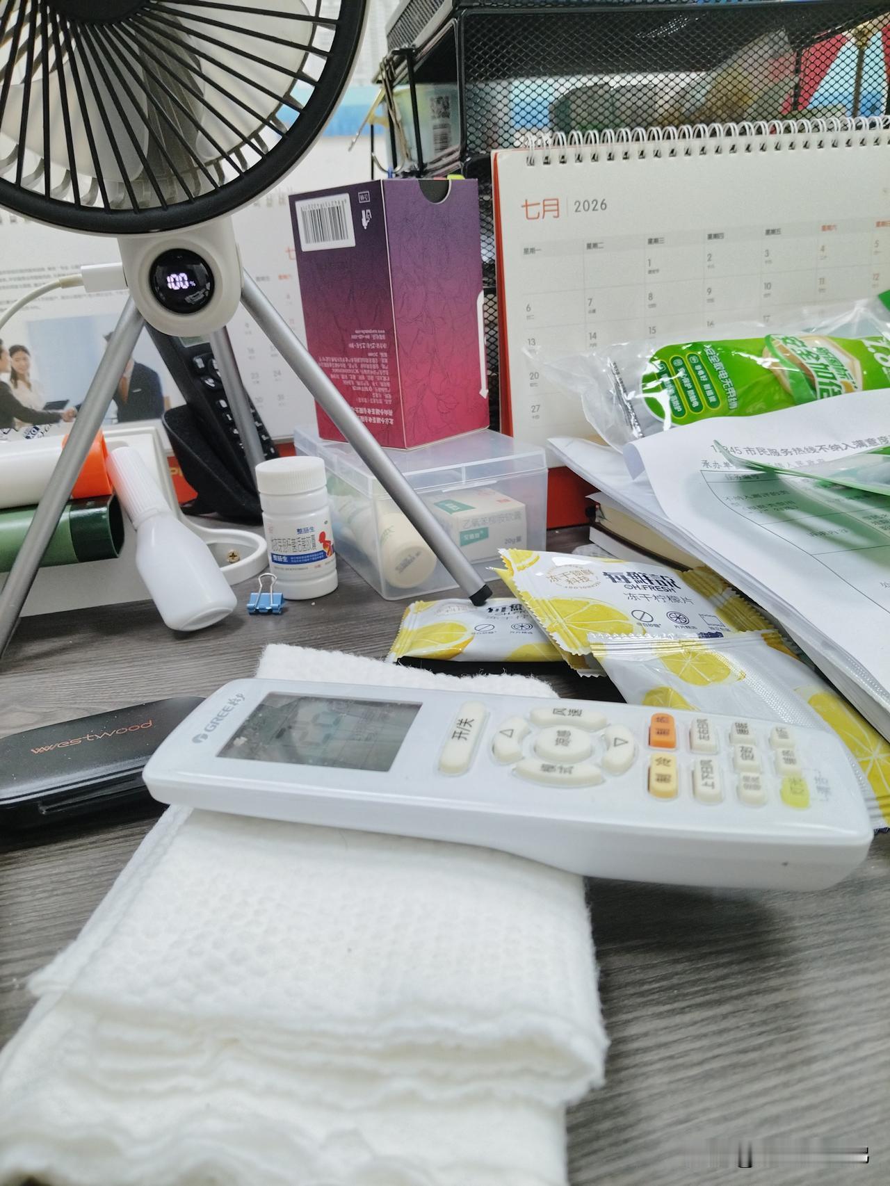 吐槽一下台风“巴威”，这波操作也是让我服气了
台风来了，但并不是登陆上海，或许影