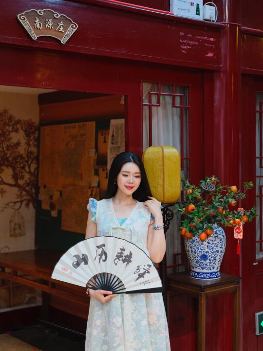 济南旅游新玩法！大明湖畔的"戏精"之夜！