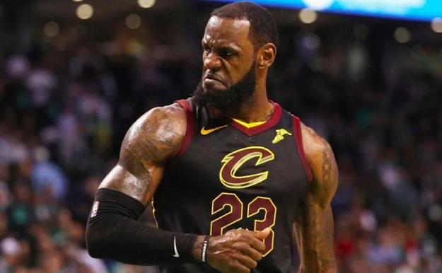 美媒：NBA历史最佳追帽高手，100%是这两位！
1、詹姆斯
2、普利斯
最近，