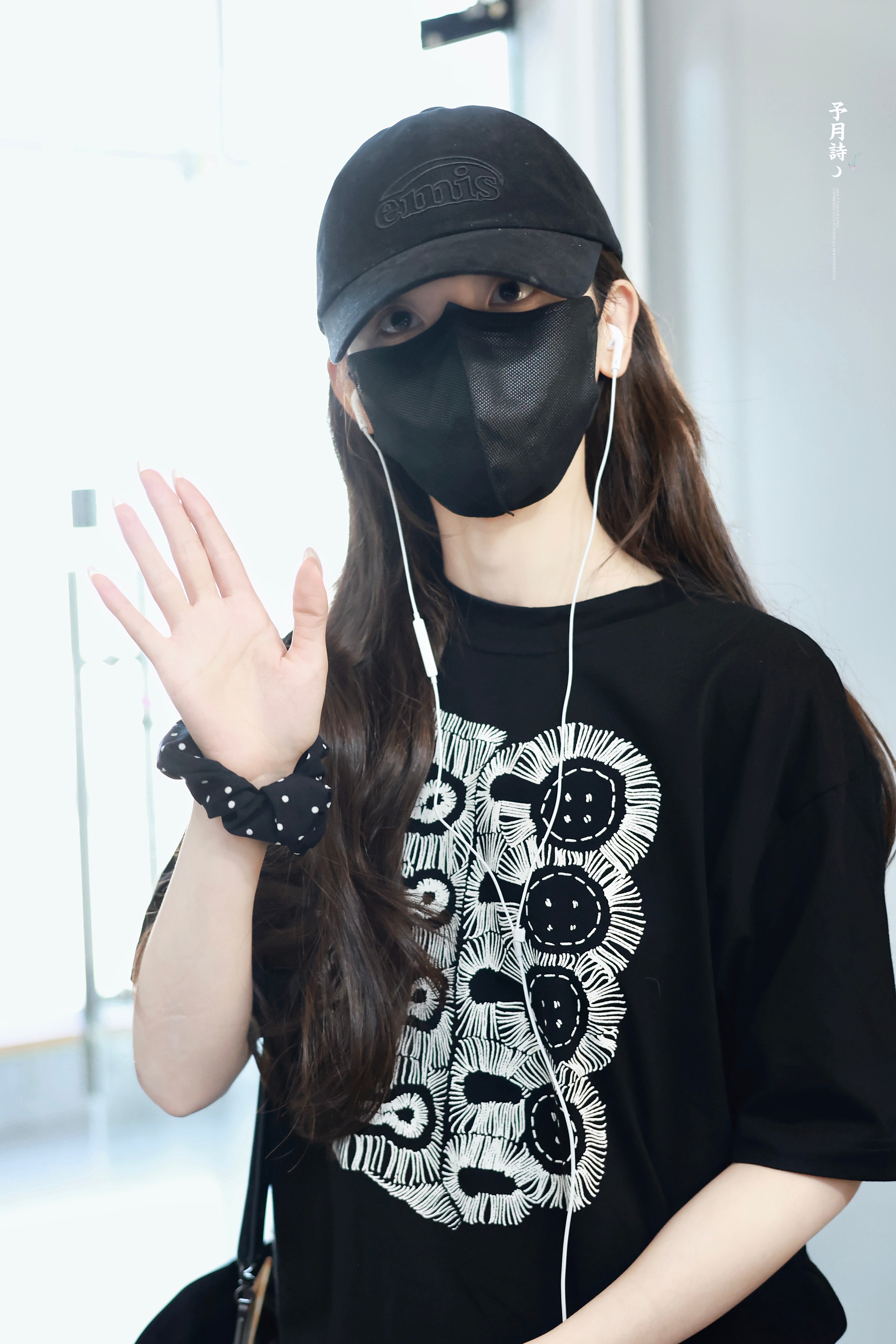 杨超越心动的信号 🌙 杨超越今天是太阳雨 *𝗖𝗛𝗔𝗡𝗚𝗦𝗛𝗔?