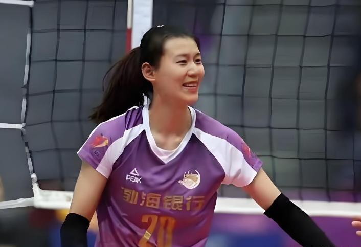 女排联赛爆出超级大冷门！这让我们想到了申花！今天天津女排在半决赛3-0横扫江苏女