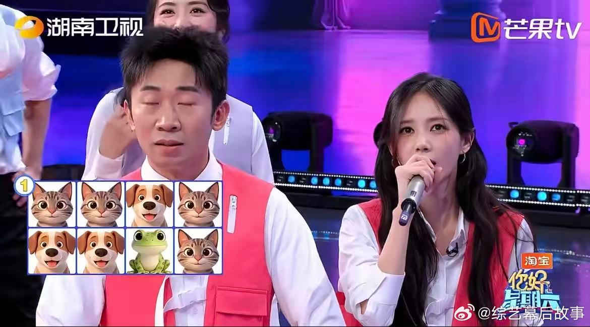 杨迪有仇当场就报了 杨迪这波也太真实了，有仇不隔夜，当场就用气球还回去，笑到不行