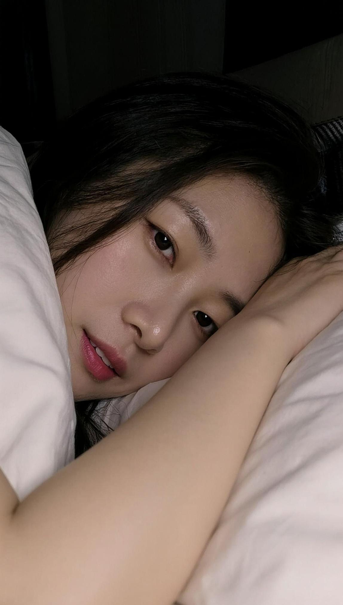 AI暗调生活照 甜系女孩 治愈系今日分享 这个冬天不怕冷