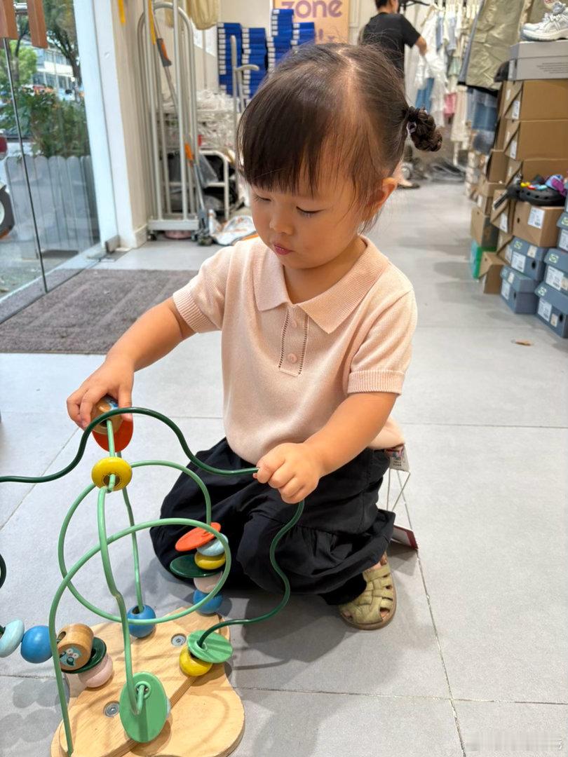 姑姑买的新衣服裙子👧我的狗妹